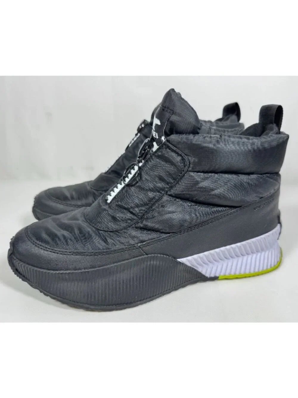 Sorel Out N About III Puffy Zip Waterproof Boots Black Women 9.5 NL4943 Outdoor